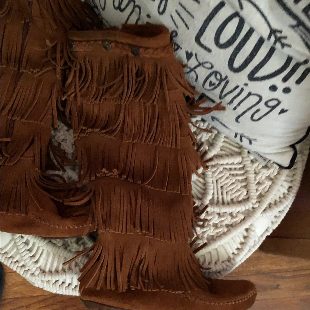 Minnetonka Tan Suede Over-the-Knee Fringe Boots